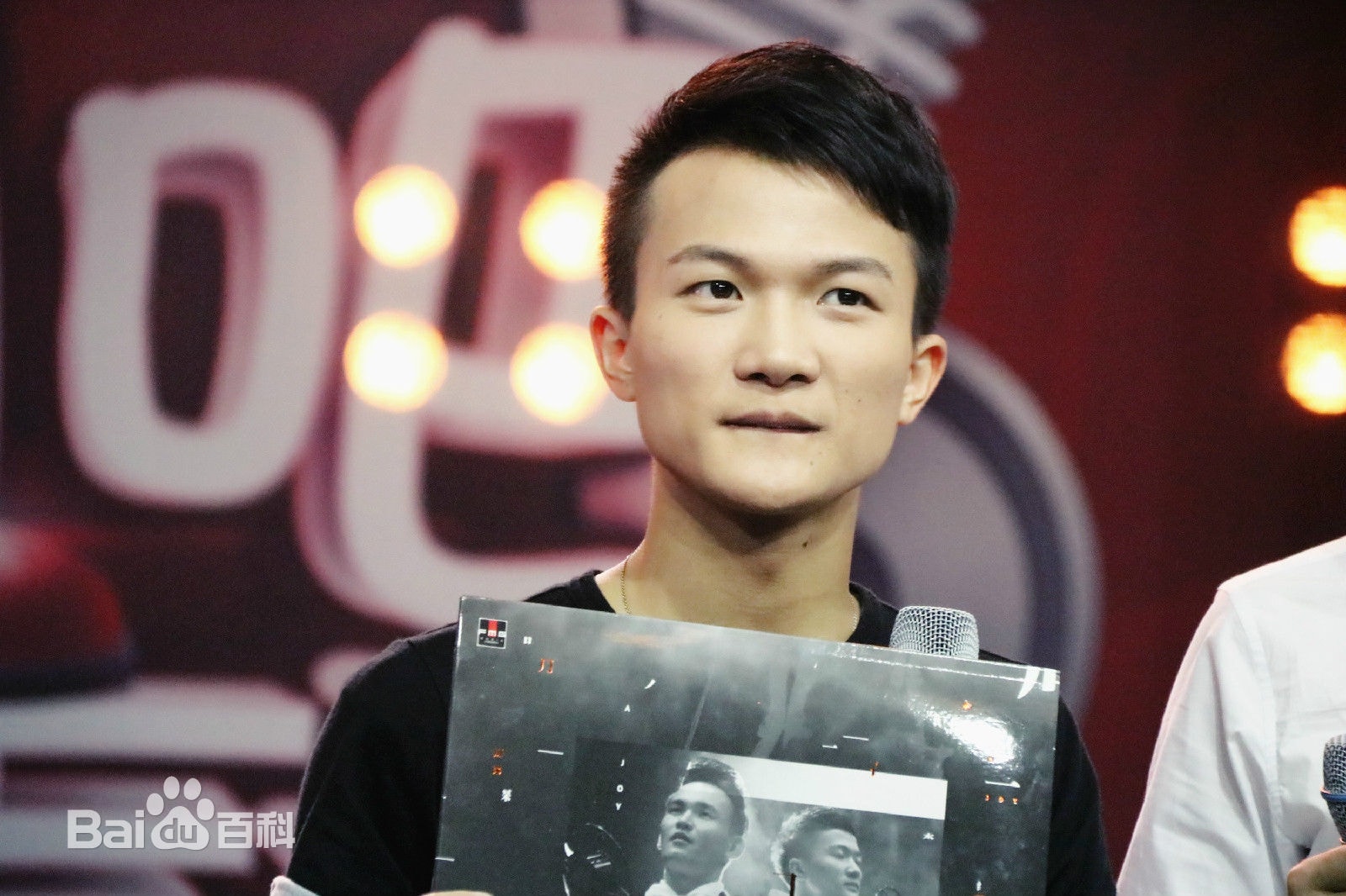 http://www.fjsenfa.cn/pics/star/pic/33f88c403164e1500c257032ab266821.jpg