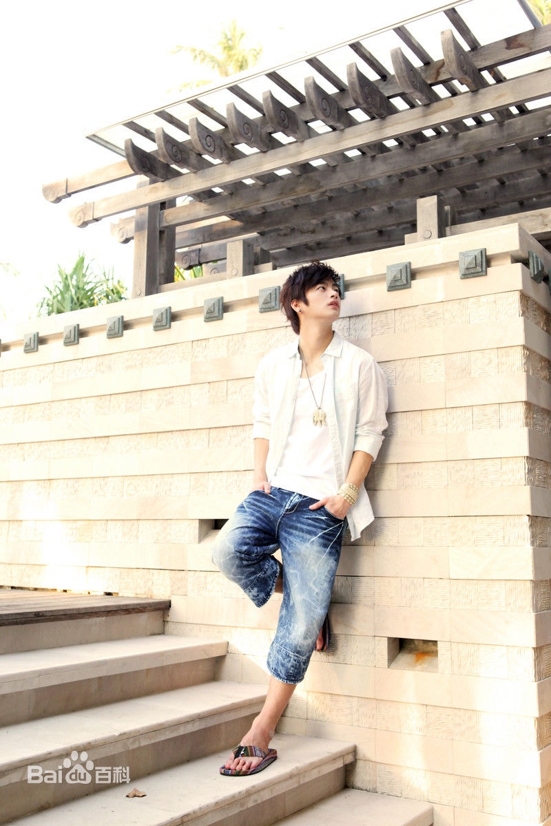 http://www.fjsenfa.cn/pics/star/pic/34aa0e0e9f79ad643a4fe302e472c0df.jpg