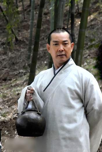 http://www.fjsenfa.cn/pics/star/pic/368430bc8c344e79db9bd9809950ab77.jpg