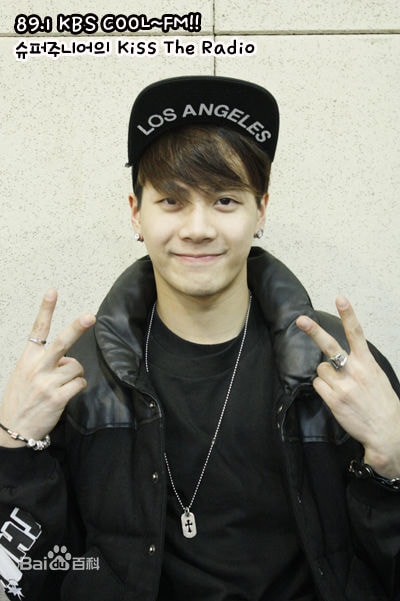 http://www.fjsenfa.cn/pics/star/pic/3a3251e335249688f5e89493308f743c.jpg
