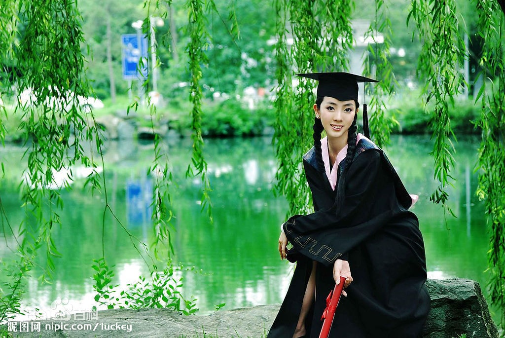 http://www.fjsenfa.cn/pics/star/pic/3a99a6a02918bd98eb4971e630d1f857.jpg