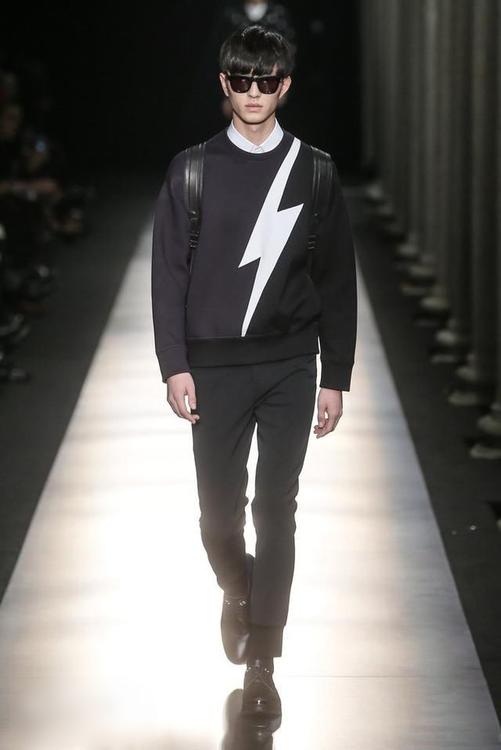 http://www.fjsenfa.cn/pics/star/pic/3dfce55c2f0a90307321cd15d093eef5.jpg