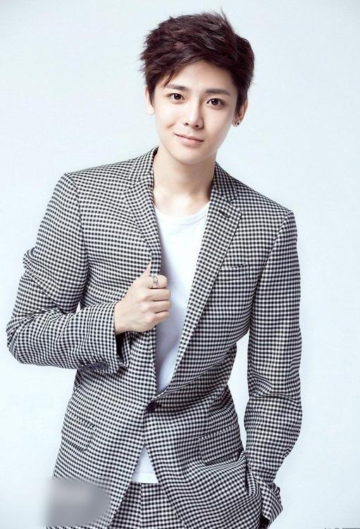 http://www.fjsenfa.cn/pics/star/pic/41bdb2e82d580db81b2cf0b8b8411aa7.jpg