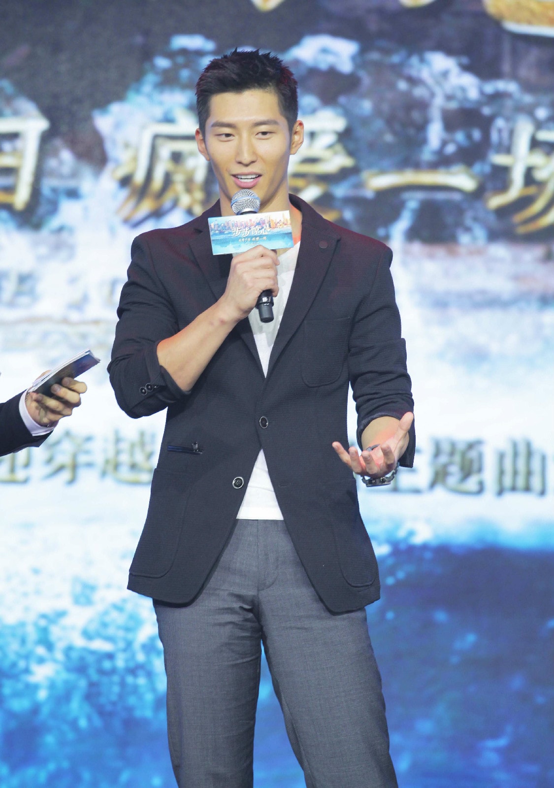http://www.fjsenfa.cn/pics/star/pic/45b9/08bd6115b9d8fce3d59d8a6c9cf3.jpg