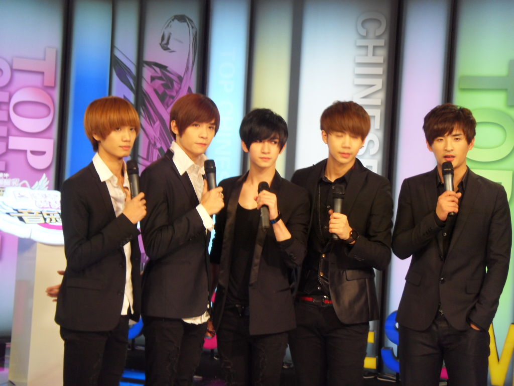 http://www.fjsenfa.cn/pics/star/pic/4970/1bdf1e62c01a22c480bbdab27608.jpg