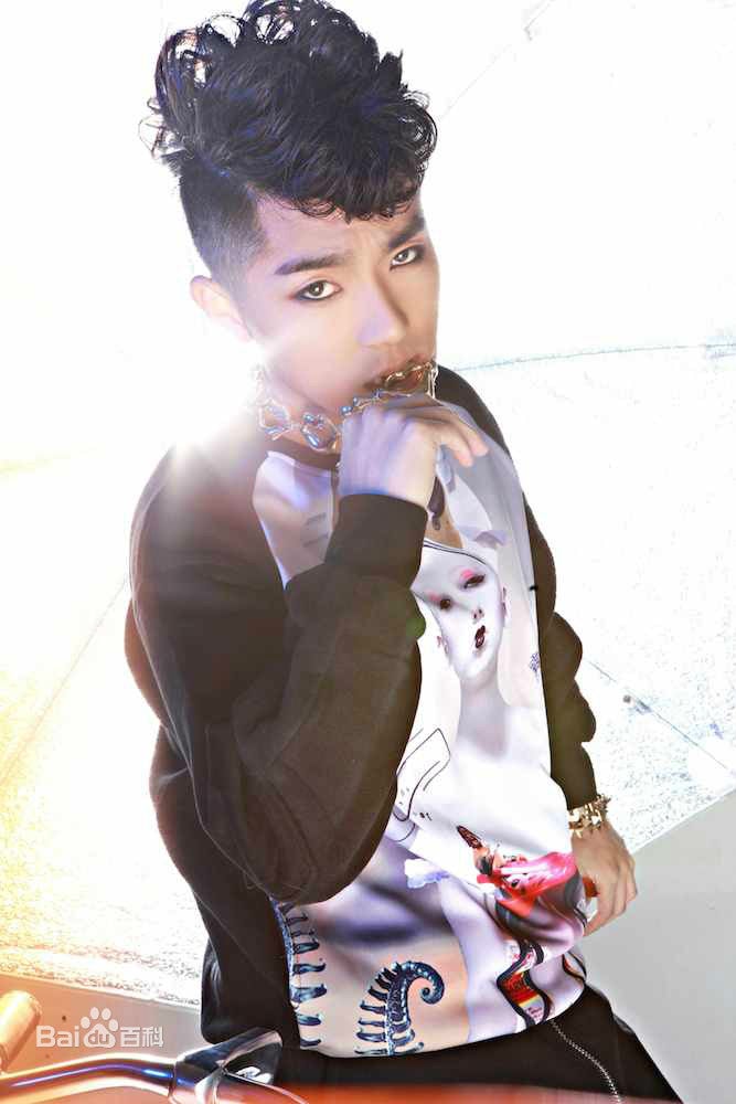 http://www.fjsenfa.cn/pics/star/pic/49bb424b0e4d4c5d1b6dc3c738734cd2.jpg