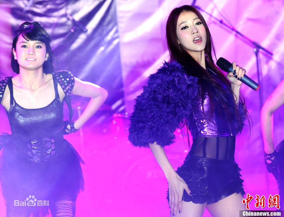 http://www.fjsenfa.cn/pics/star/pic/4ceb7fed1a694b80336d0b381aa93944.jpg