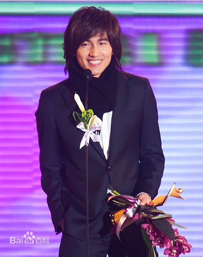 http://www.fjsenfa.cn/pics/star/pic/54c8d687e20235c2f1fc14815709ecc8.jpg