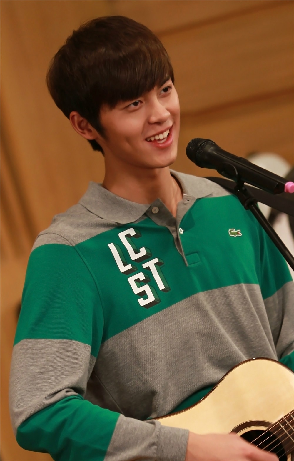 http://www.fjsenfa.cn/pics/star/pic/5f32/1598cbb17819ffbd21ec3a779d7d.jpg