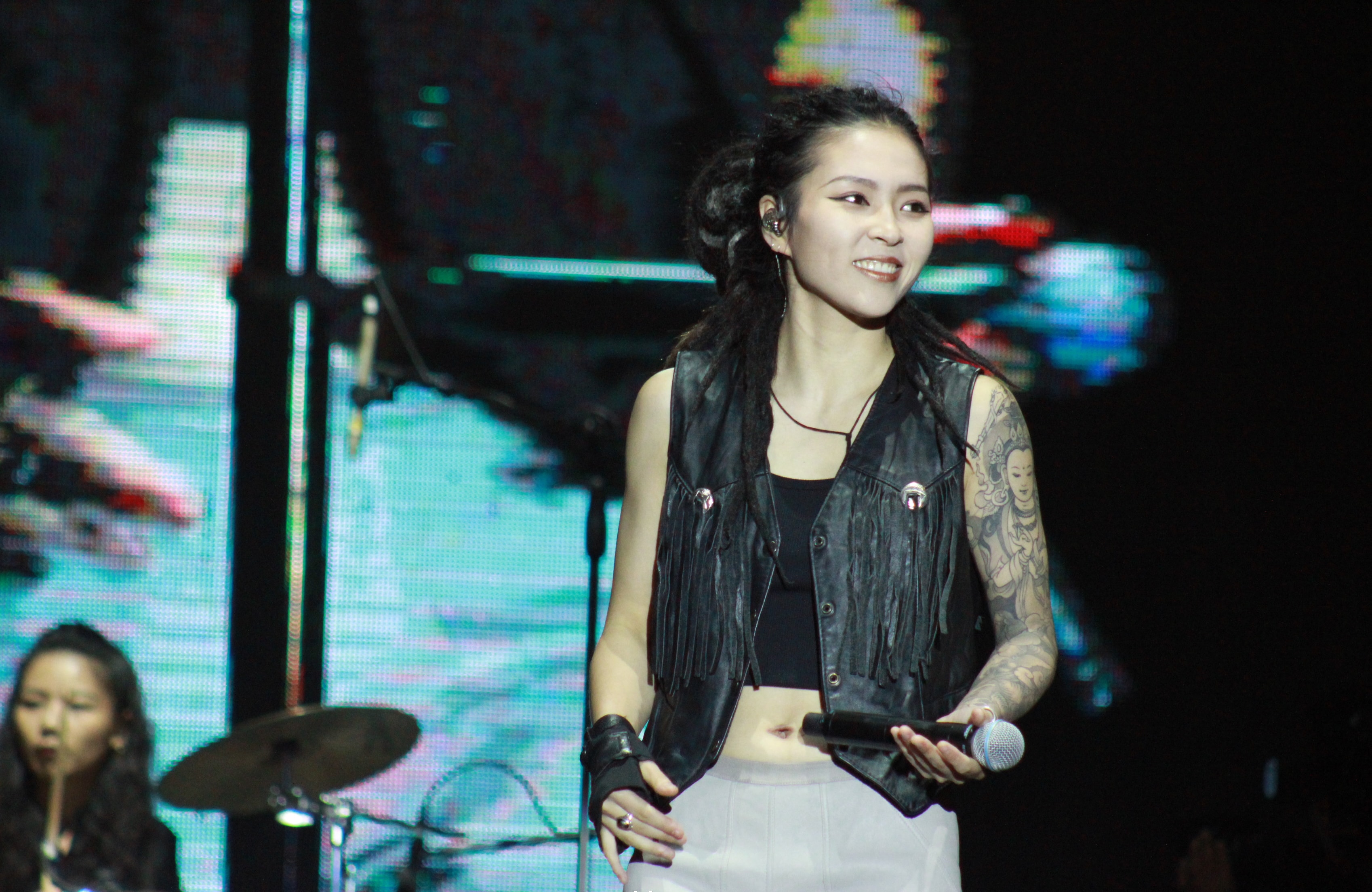 http://www.fjsenfa.cn/pics/star/pic/6b64/ba9599d1f4ffdaaf1918844743ca.jpg