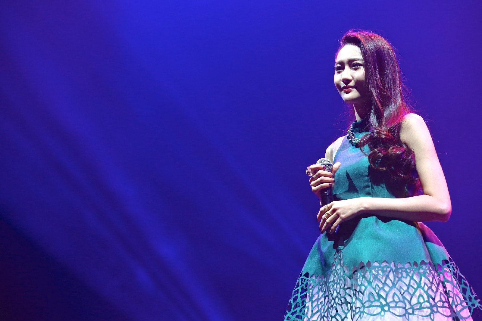 http://www.fjsenfa.cn/pics/star/pic/6c556d97cbfc72bc3e7052a2f039adfc.jpg