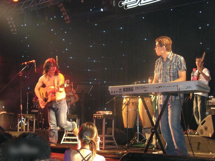 http://www.fjsenfa.cn/pics/star/pic/6c62e9b24127bbd8bd6d7005363e0050.jpg