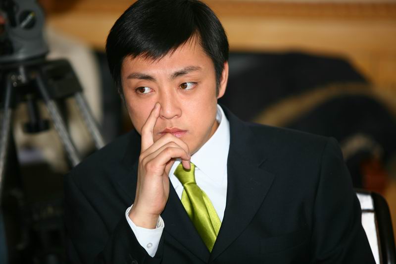 http://www.fjsenfa.cn/pics/star/pic/712bab0121f7441f53061f7090b48a3c.jpg