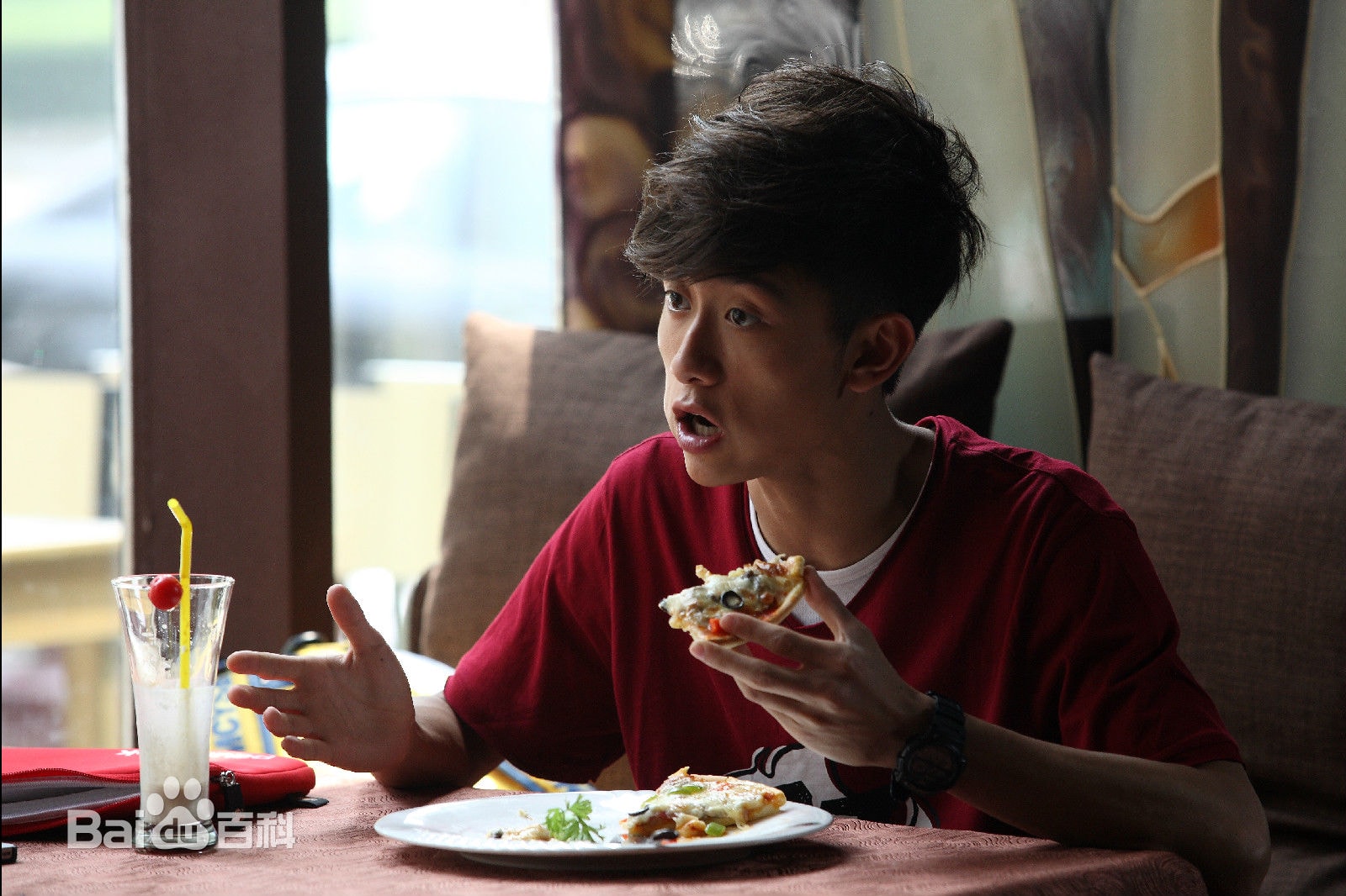 http://www.fjsenfa.cn/pics/star/pic/727e2bb8504d2f208bc5d31aaba5bb95.jpg