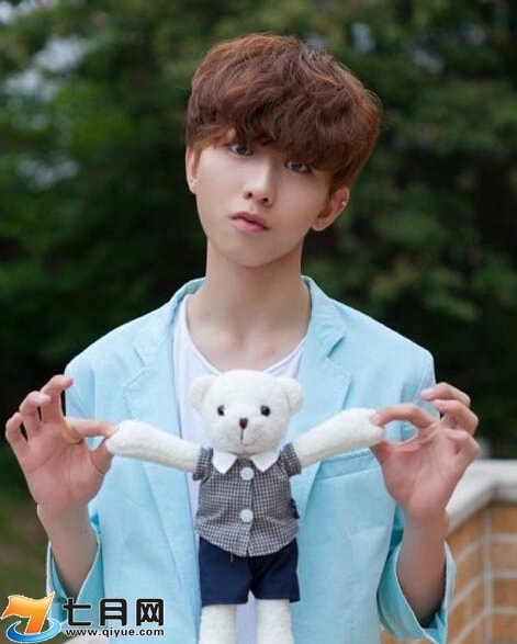 http://www.fjsenfa.cn/pics/star/pic/75902cd635634ef7fa5b81c8e26783ac.jpg