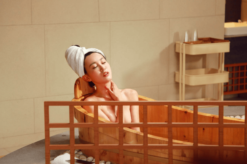http://www.fjsenfa.cn/pics/star/pic/81cd/715798063383ef49a4599ae322a2.jpg