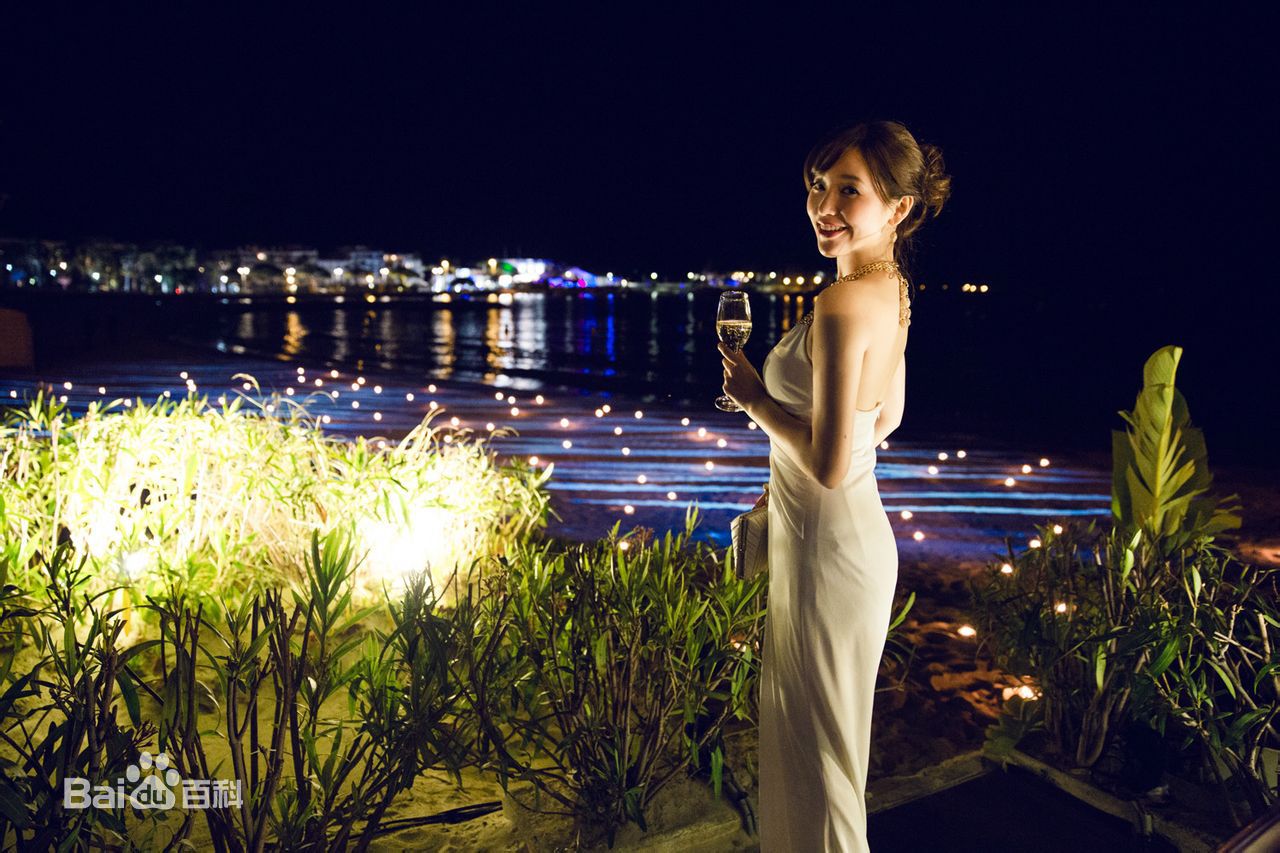 http://www.fjsenfa.cn/pics/star/pic/8521c88ffba4b2508e19fa0783968f21.jpg