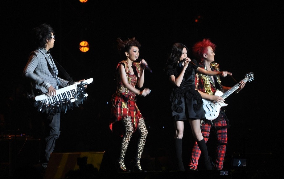 http://www.fjsenfa.cn/pics/star/pic/8bee/f14ed6d66fe7dafb1b6dbbc108f7.jpg