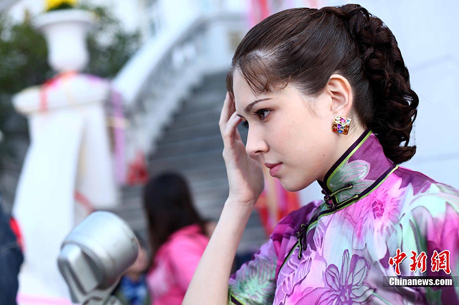 http://www.fjsenfa.cn/pics/star/pic/8c6c/21b11bef164041e1b0888783c089.jpg