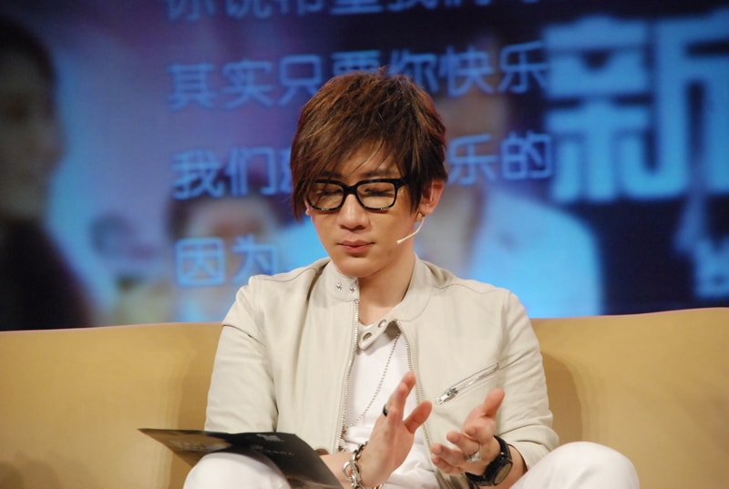 http://www.fjsenfa.cn/pics/star/pic/8ca4c4257b78e93f644d2a4b553099e3.jpg