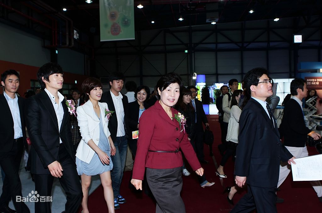 http://www.fjsenfa.cn/pics/star/pic/8f6a735605d6071e5b7360c53c80c0c7.jpg