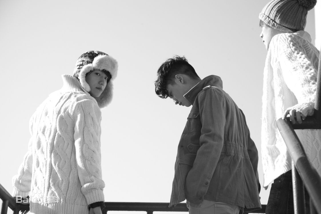 http://www.fjsenfa.cn/pics/star/pic/8fa3ec785dfdc144ba90d571ede05fb7.jpg