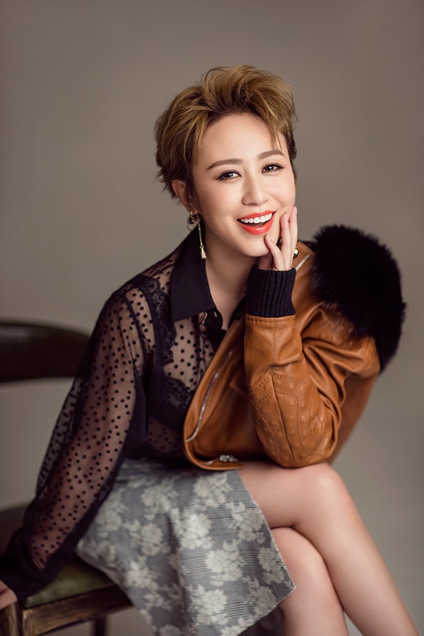http://www.fjsenfa.cn/pics/star/pic/90411010432225ceb03f59c0eb1f2d79.jpg