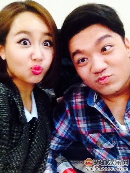http://www.fjsenfa.cn/pics/star/pic/90da/ef2e5097592405f0fea1b8c69d17.jpg