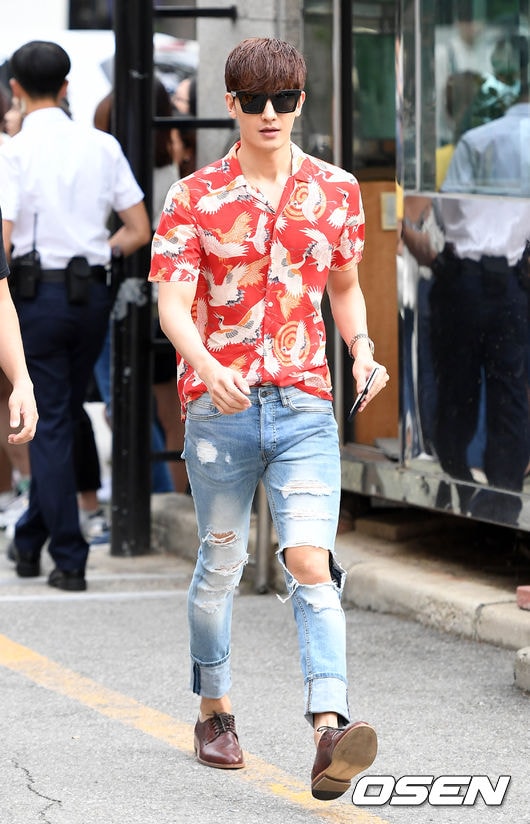 http://www.fjsenfa.cn/pics/star/pic/93795dc4cb739a89eb2b709b0bb7d9c5.jpg