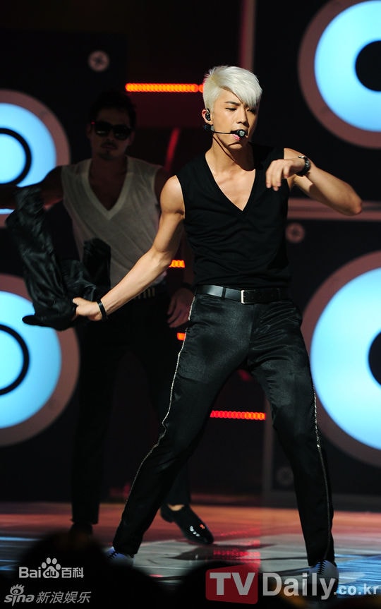 http://www.fjsenfa.cn/pics/star/pic/9455627779571afeda2ca2c23566a9c2.jpg
