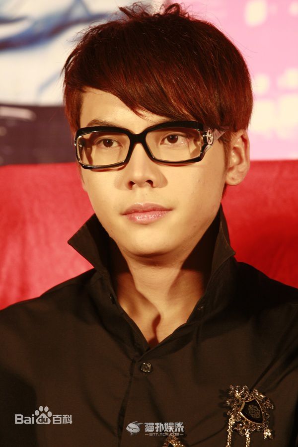 http://www.fjsenfa.cn/pics/star/pic/98ee4ca15a8d1a5fe705259cf920f906.jpg