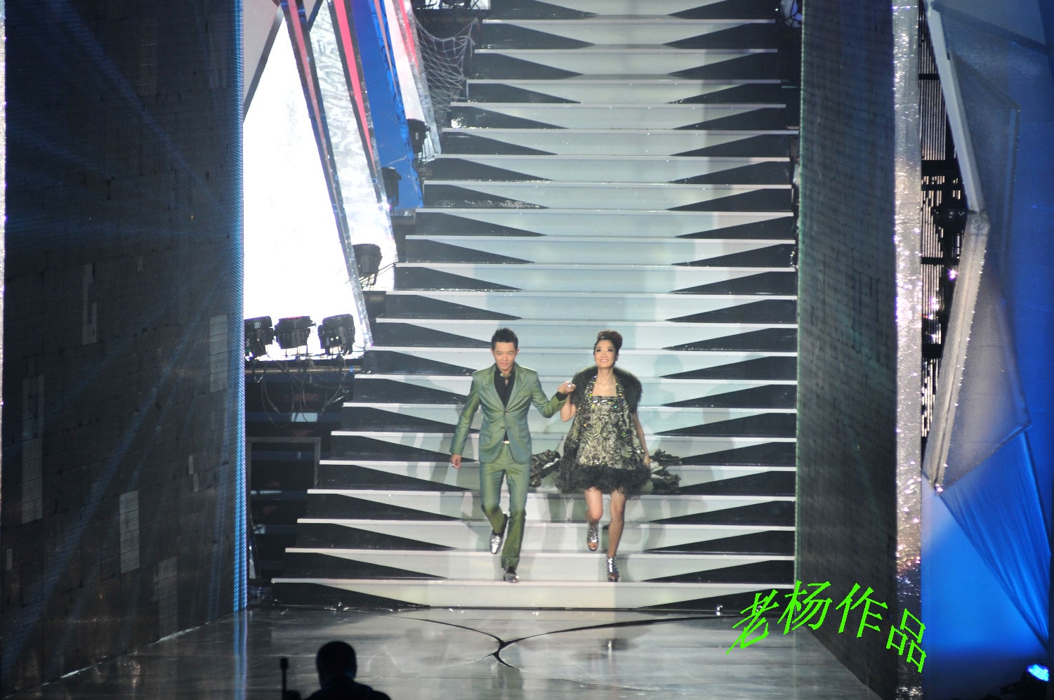 http://www.fjsenfa.cn/pics/star/pic/99f56cc02657c6a994bb3944b3134ec8.jpg