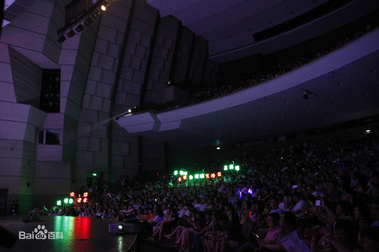 http://www.fjsenfa.cn/pics/star/pic/9a32e5d728e50f97534518b0a9bcdc26.jpg