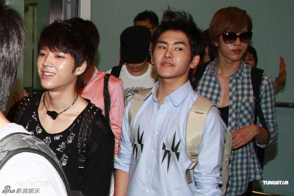 http://www.fjsenfa.cn/pics/star/pic/9ab2d5ce3ecd7235c7eba9747a5cde88.jpg