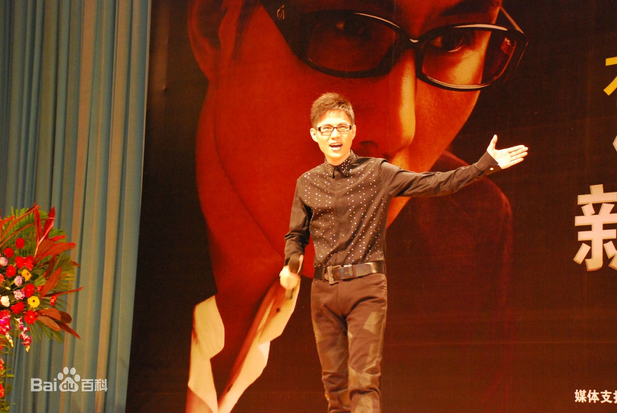 http://www.fjsenfa.cn/pics/star/pic/9ba1218a8d8128f07c079d83230a87a0.jpg