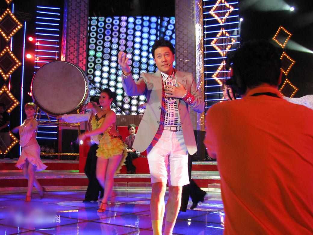 http://www.fjsenfa.cn/pics/star/pic/9f50e833d5ce6d41c8b2e0084b8dfc64.jpg