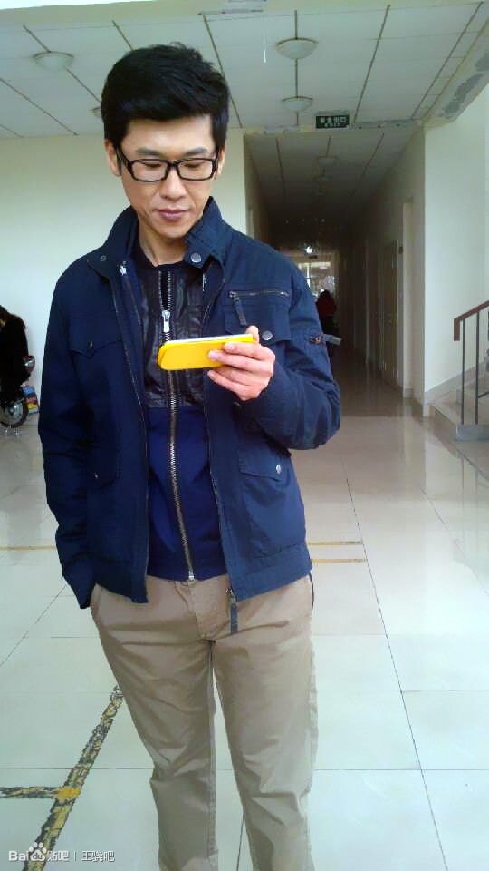 http://www.fjsenfa.cn/pics/star/pic/9f9c/02a452cdb7a1e2f6a7162fba60f8.jpg