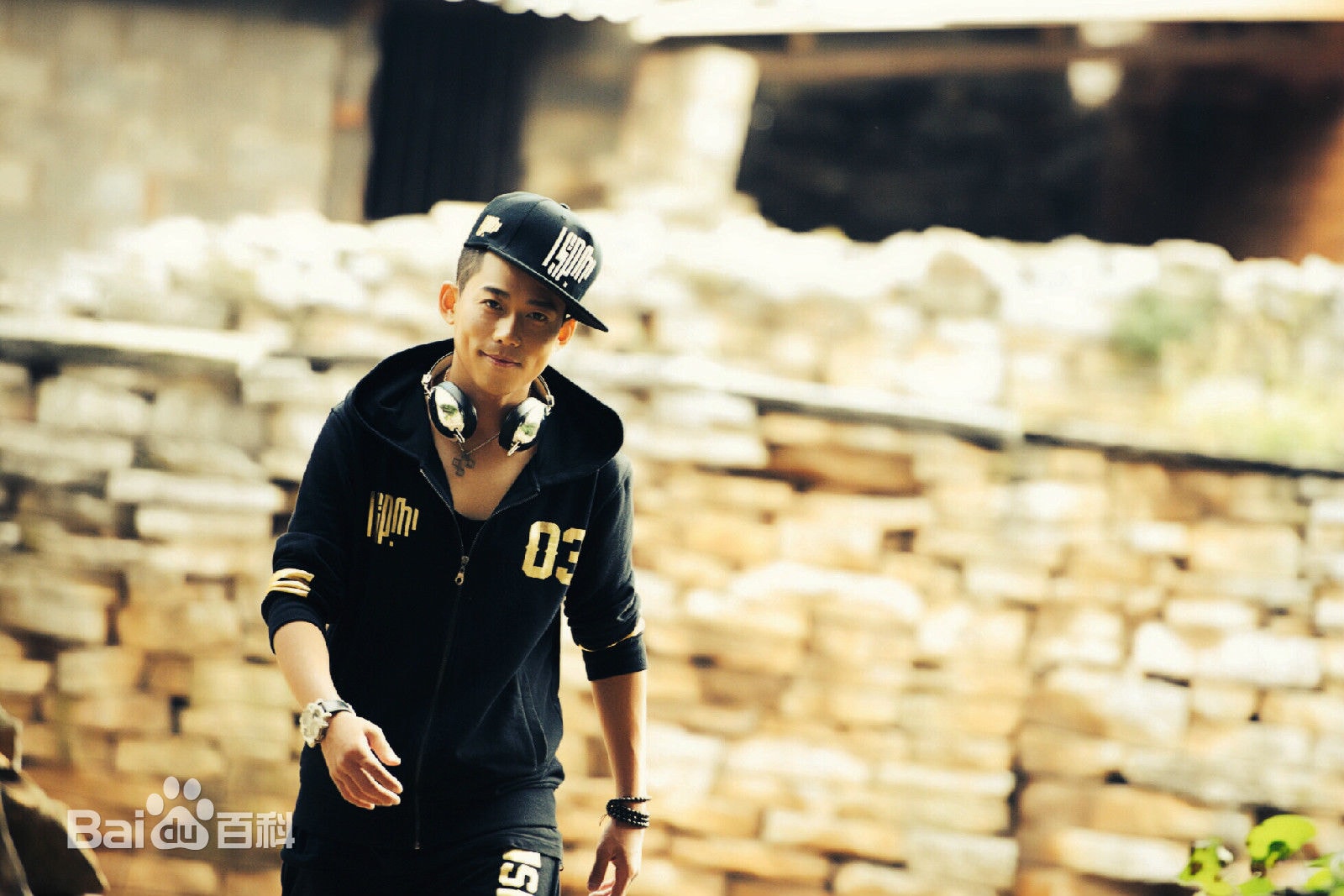 http://www.fjsenfa.cn/pics/star/pic/a16e2dc900b98347ba395978a9a26500.jpg