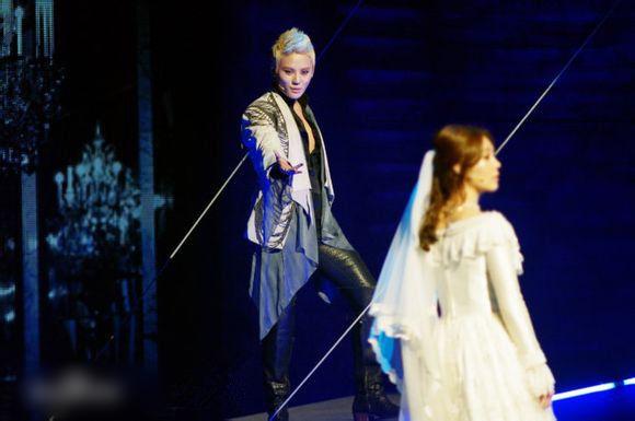 http://www.fjsenfa.cn/pics/star/pic/a9b2e7b759963fd42f08d1dd0a9e23ff.jpg