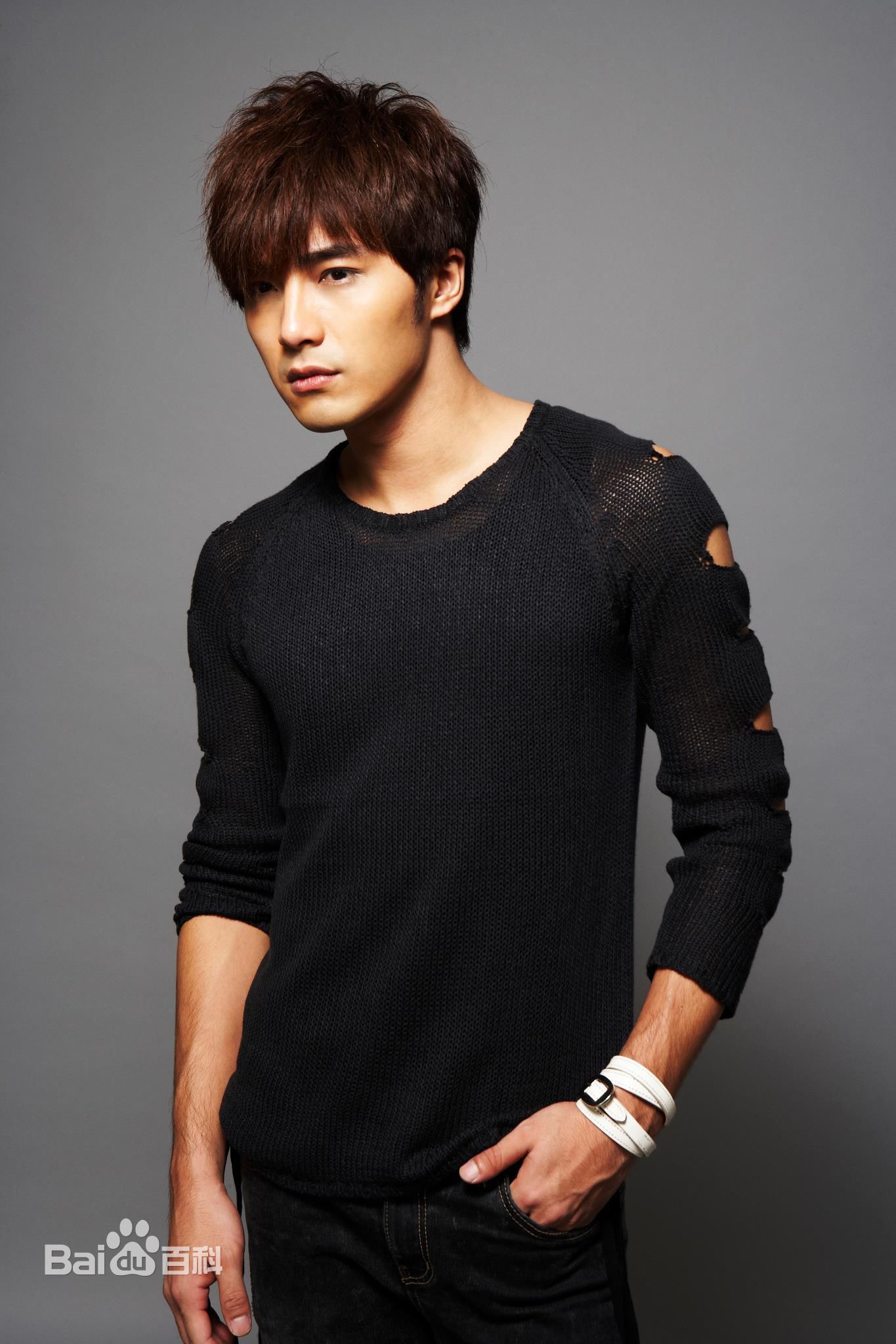 http://www.fjsenfa.cn/pics/star/pic/ad2fddced66884cce7ec8f1367e2fcce.jpg