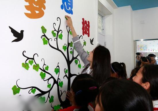 http://www.fjsenfa.cn/pics/star/pic/ae17f1fc17c41e16e45321c5d030cdf0.jpg
