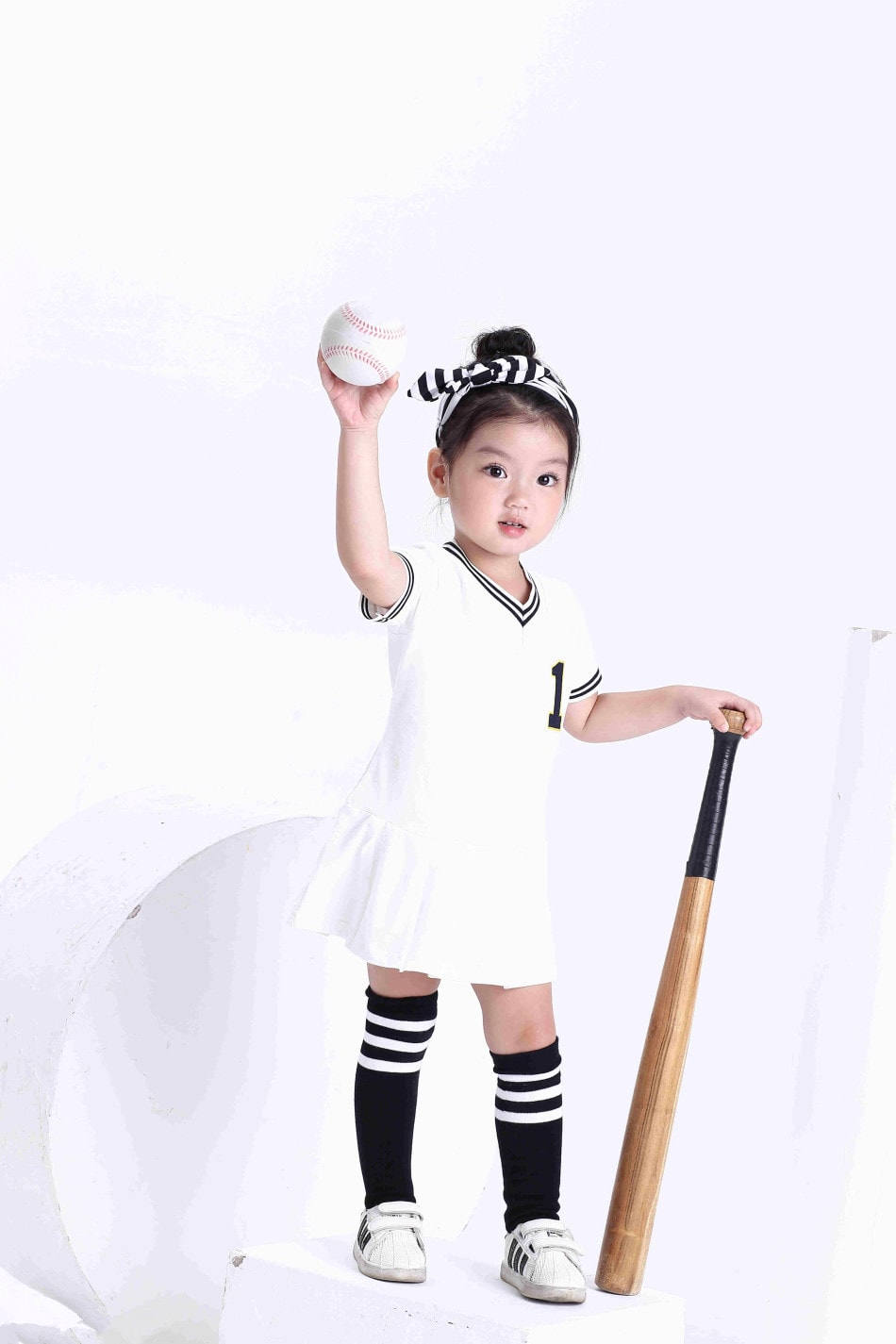 http://www.fjsenfa.cn/pics/star/pic/b09b899a2e7b478448575464343691a6.jpg
