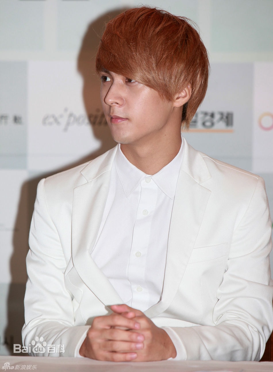 http://www.fjsenfa.cn/pics/star/pic/b39b5098612e64944844b84cdcc0d014.jpg