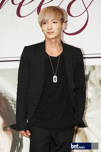 http://www.fjsenfa.cn/pics/star/pic/b3a4e38412d48b486618a26c89836742.jpg