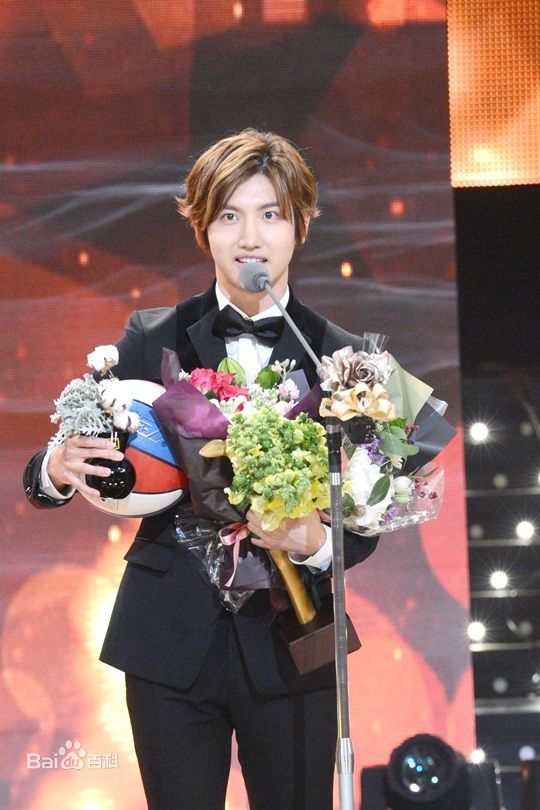 http://www.fjsenfa.cn/pics/star/pic/b456ab961229fbdaebc14c298d1a03bd.jpg