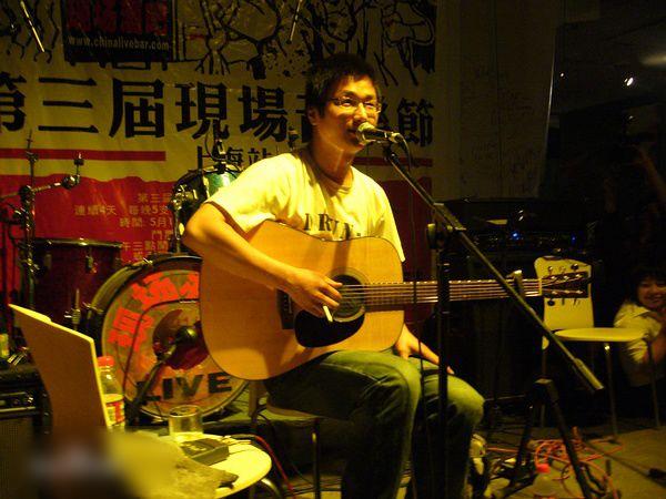 http://www.fjsenfa.cn/pics/star/pic/b595cba79ef93351909add477f815518.jpg