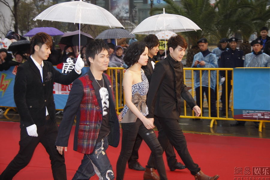 http://www.fjsenfa.cn/pics/star/pic/b66c270590cfa8f59a1a5c0e655c396c.jpg