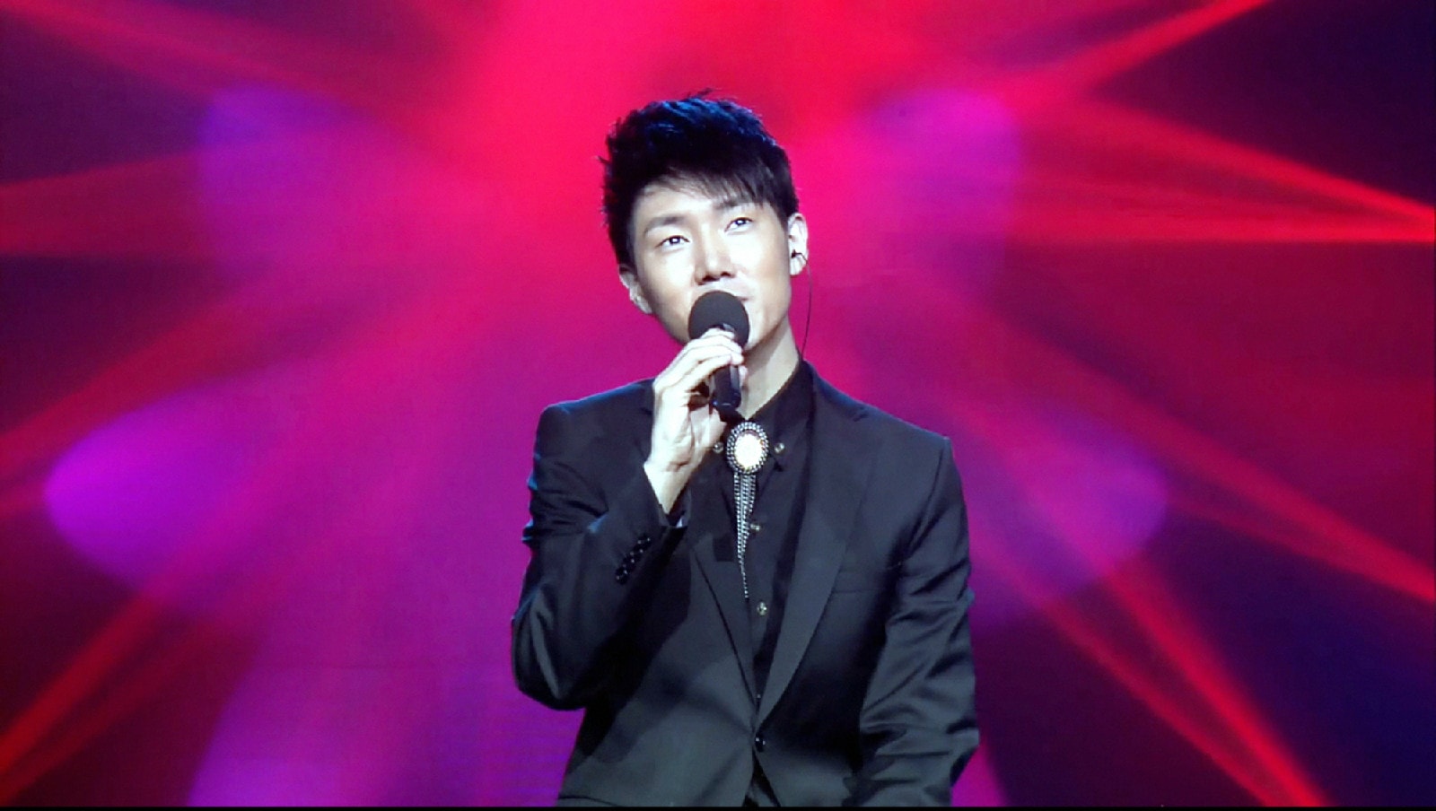 http://www.fjsenfa.cn/pics/star/pic/b671558266a27e9d42aaa1df6f4b28d2.jpg