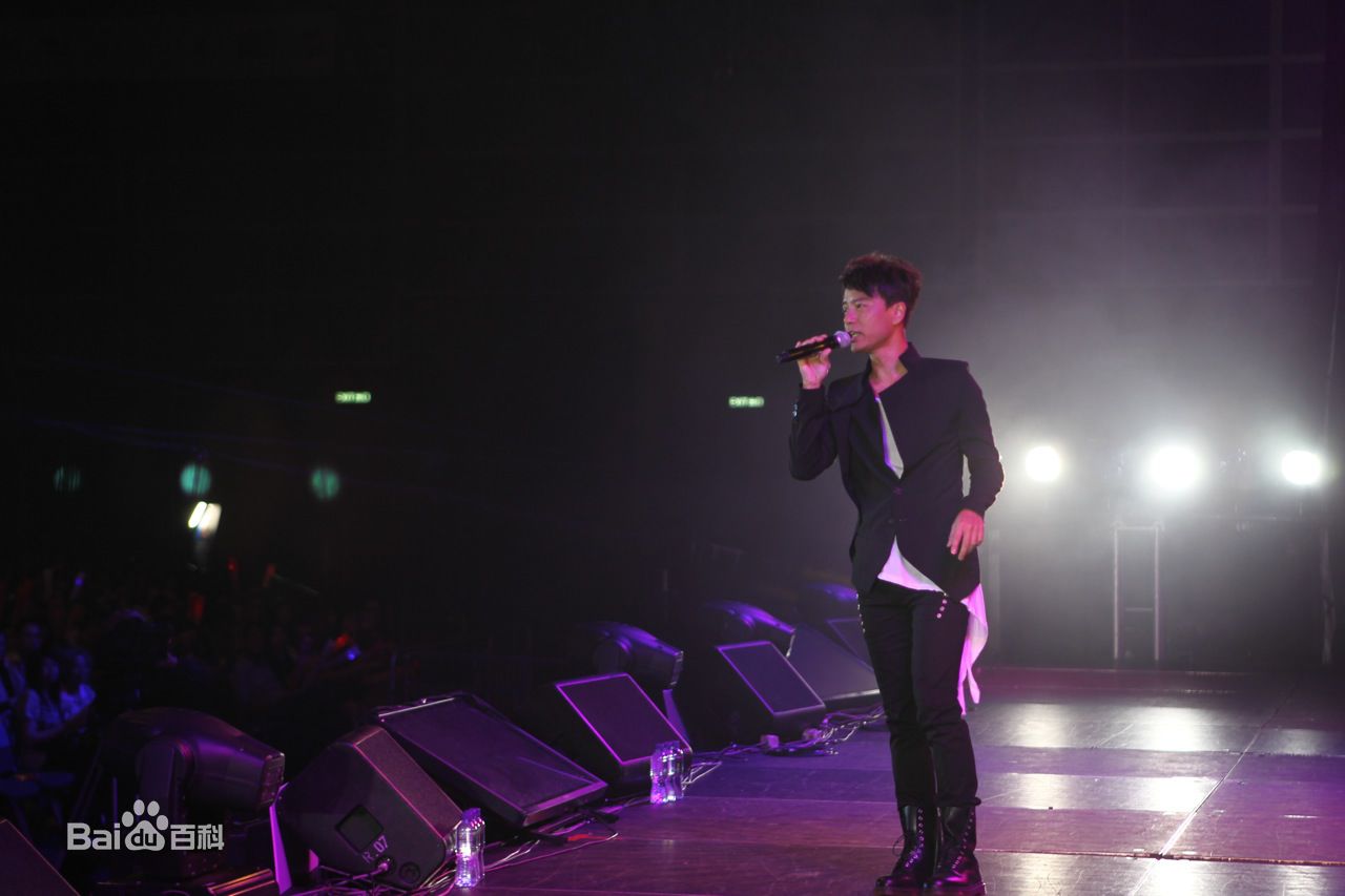 http://www.fjsenfa.cn/pics/star/pic/b91b267efa0acc5eb8edae5ac5e6ea15.jpg