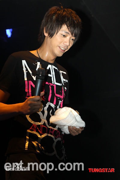 http://www.fjsenfa.cn/pics/star/pic/ba7a3d308c5b38539af6c3e7a5c692c4.jpg